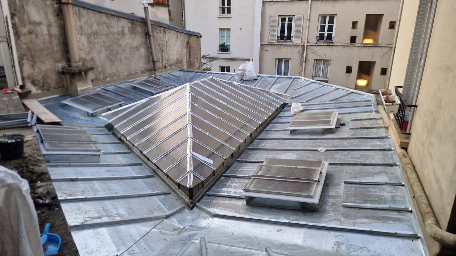 Zinguerie et noues en zinc